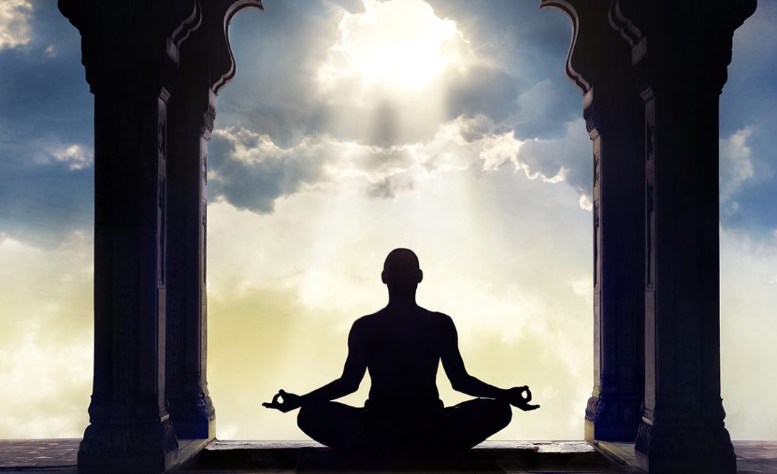 brahmacharya-jusliu-ivaldymas-jama-jogos-pagrindai